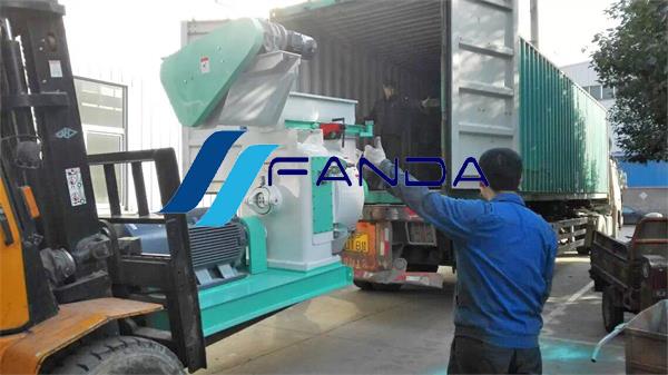MZLH420 Horizontal Ring Die Pellet Mill Delivered...jpg